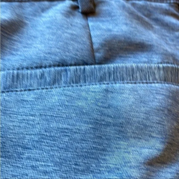 Greg Norman NWT Mens 40 Blue Performance Golf Shorts. - Picture 6 of 6